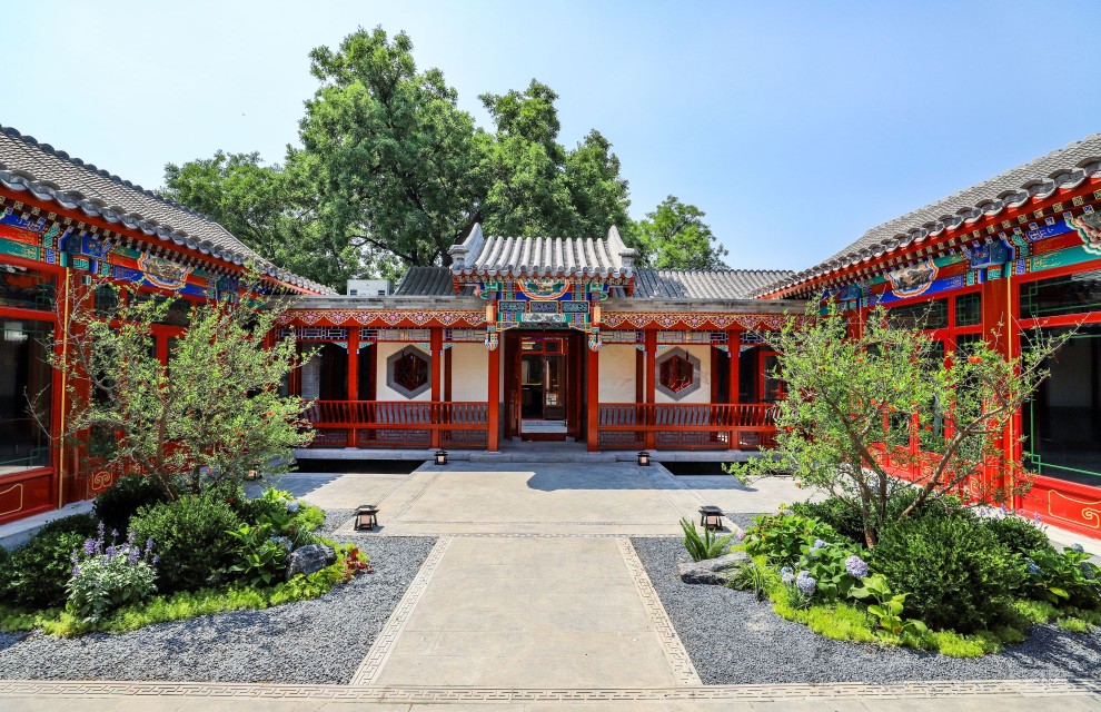 什剎?？赏＼?chē)三進(jìn)四合院